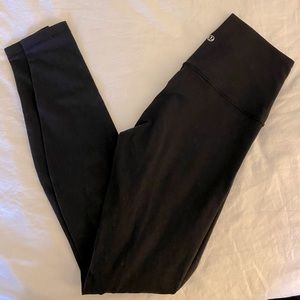 Lululemon wunder unders